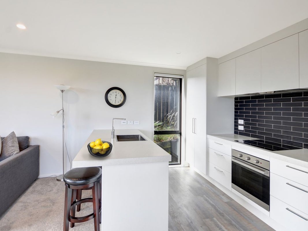 21 Brugh Place, Andersons Bay, Dunedin - Carousel 2