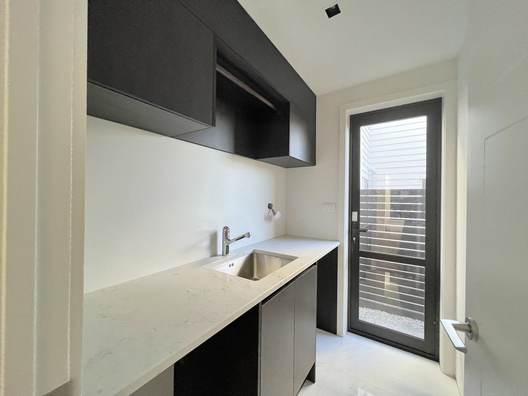 11C Markham Place, Bucklands Beach, Auckland - Carousel 12