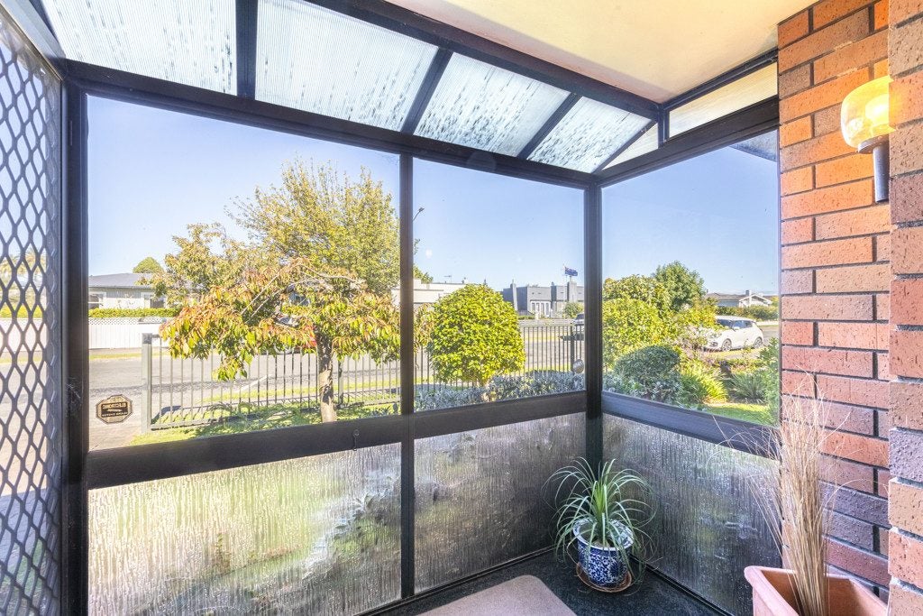 1B McKenzie Avenue, Marewa, Napier - Carousel 14