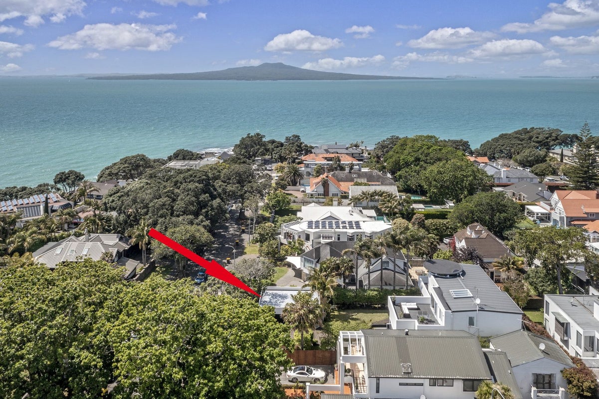 3 Minnehaha Avenue, Takapuna, Auckland - Carousel 1