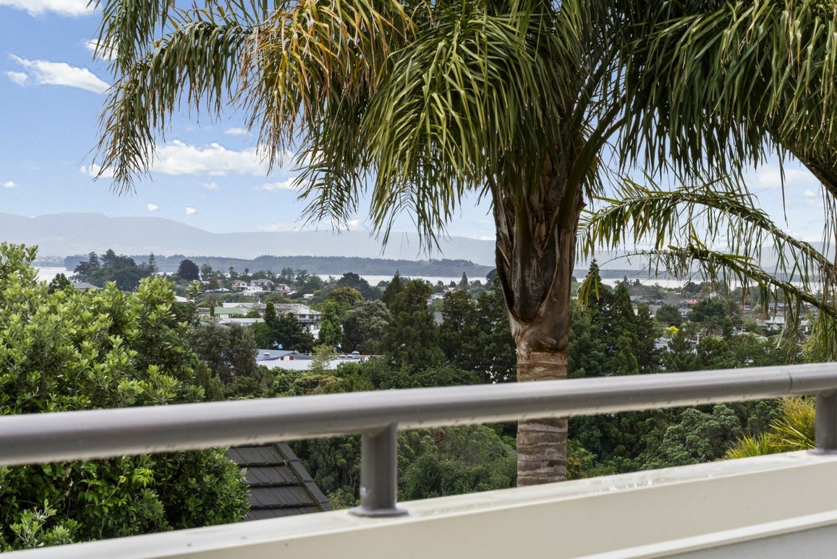 12 Chestnut Way, Bellevue, Tauranga - Carousel 19