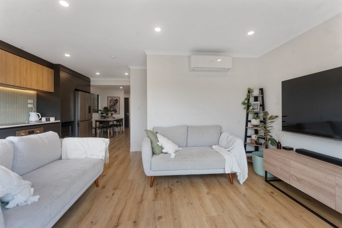 9C Glamorgan Drive, Torbay, Auckland - Carousel 2