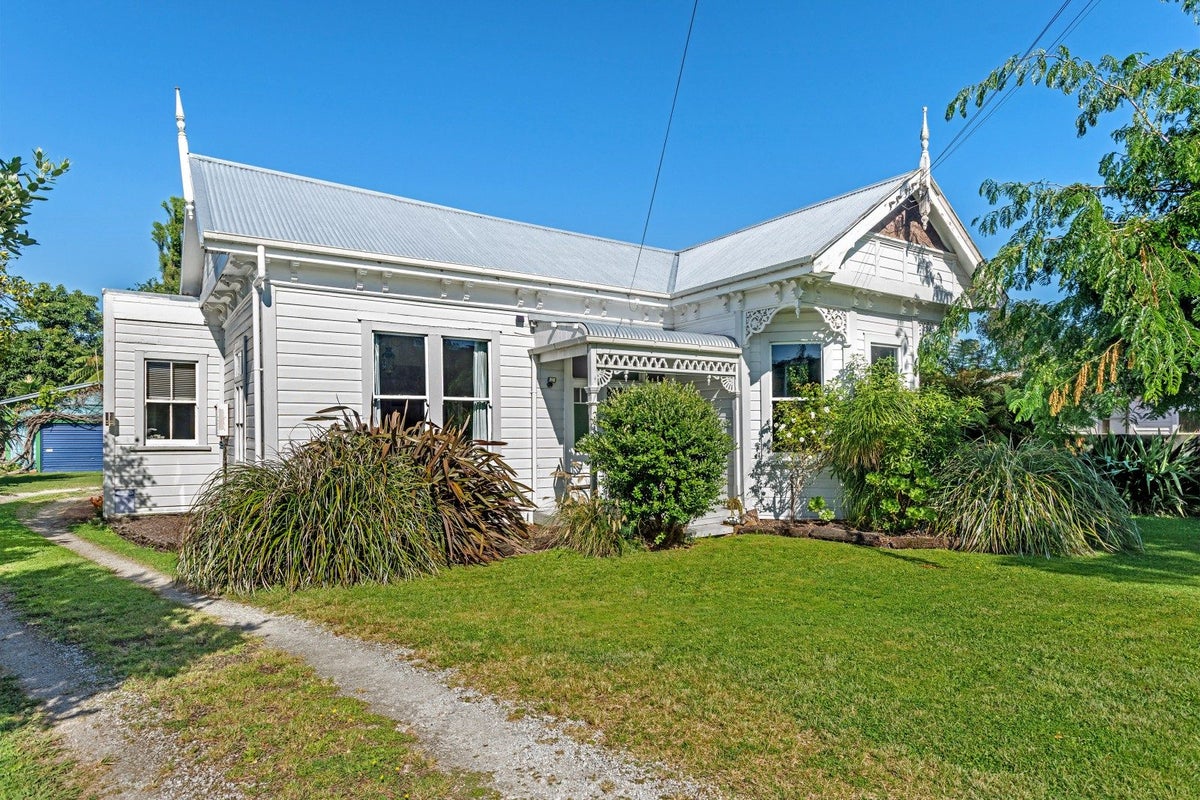 52 Gordon Street, Mangapapa, Gisborne - Carousel 1