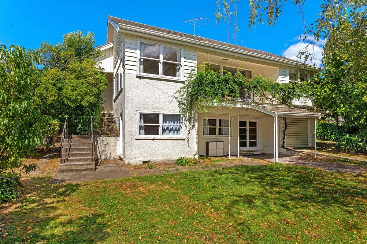35 Haronga Road, Inner Kaiti, Gisborne - Carousel 1