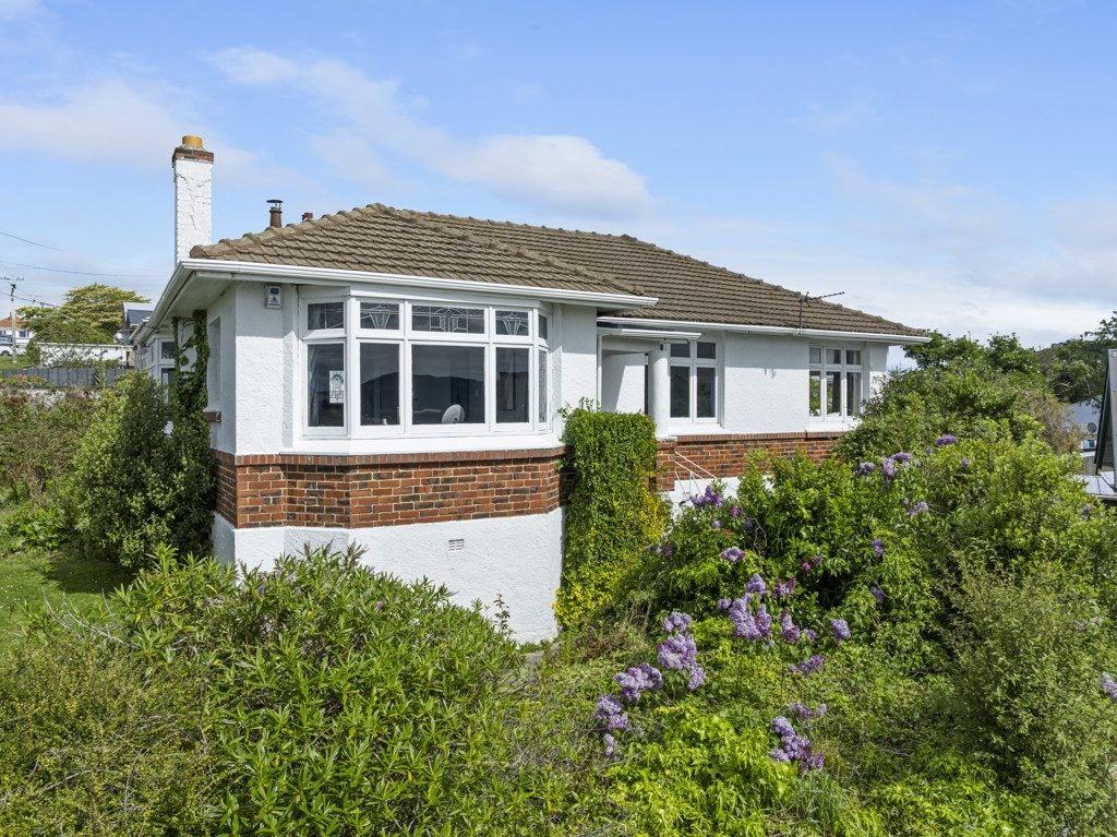 14 Nottingham Crescent, Calton Hill, Dunedin - Carousel 2