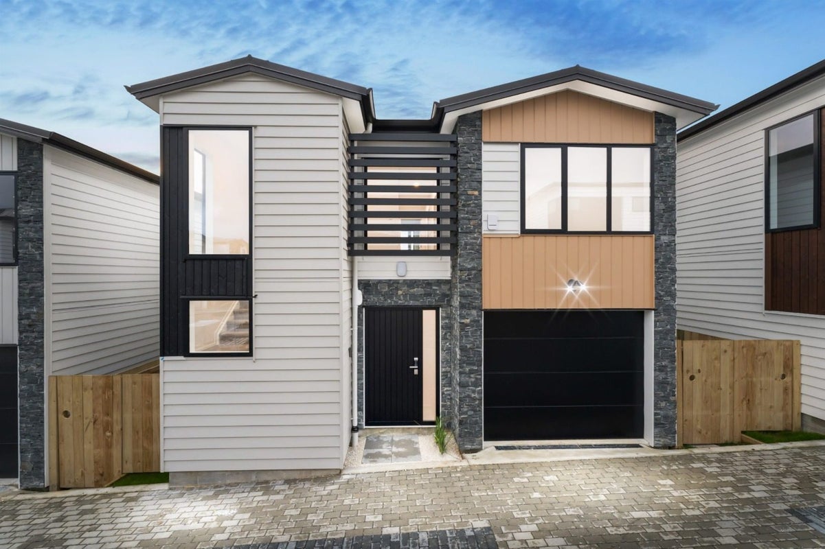 36 Hetherington Road, Ranui, Auckland - Carousel 1