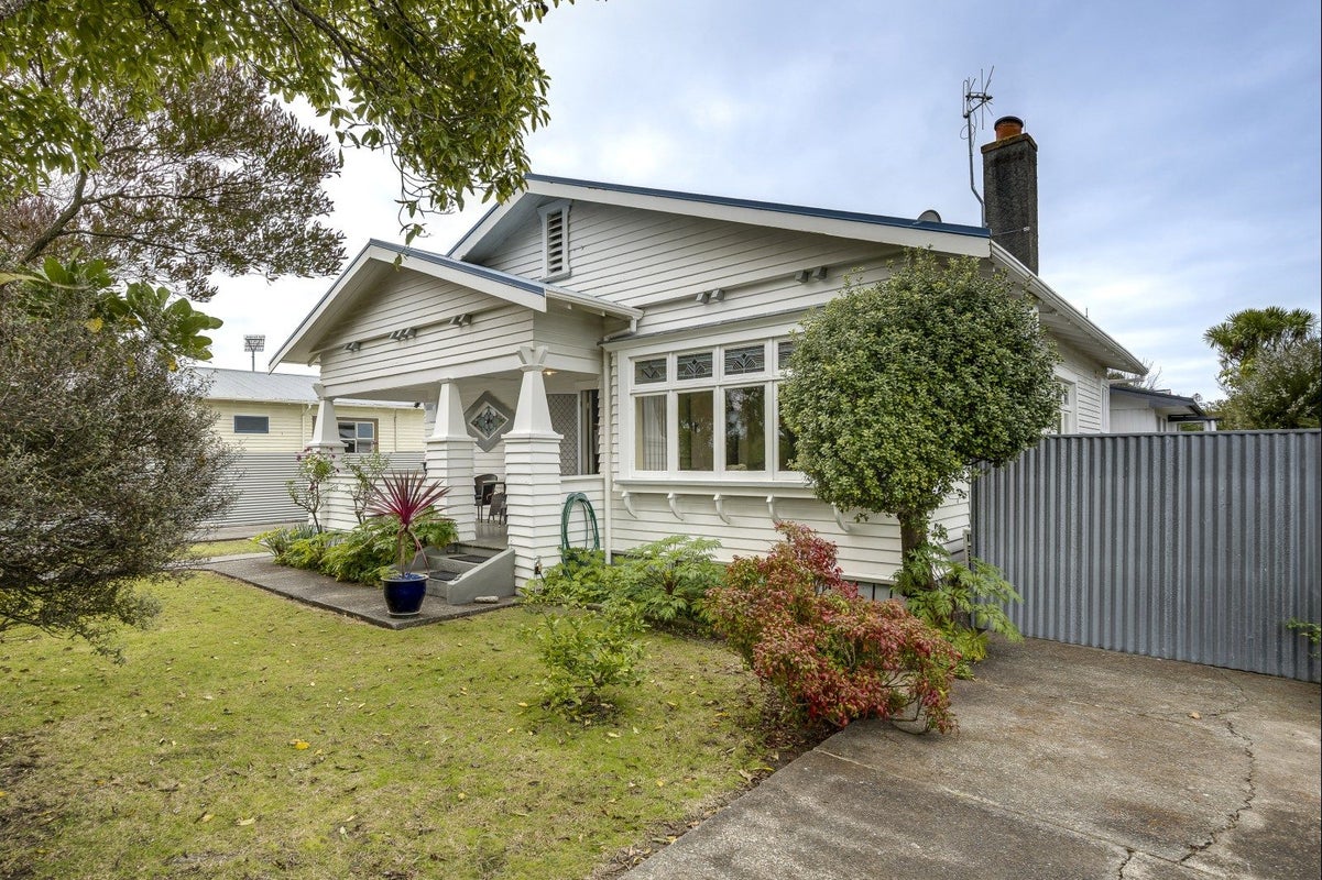 1/173 Vigor Brown Street, NAPIER SOUTH, NAPIER - Carousel 1