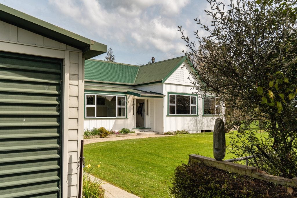 0 Branch Leatham, Wairau Valley, Marlborough - Carousel 2