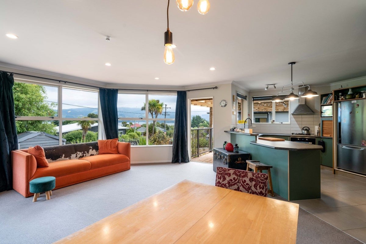 33 Seaton Road, Portobello, Dunedin - Carousel 2