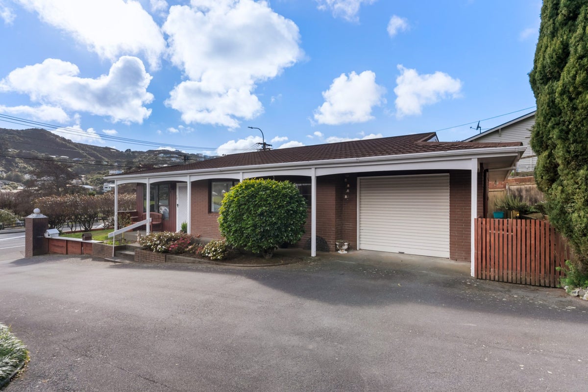 391A KARORI RD, KARORI, WELLINGTON - Carousel 2