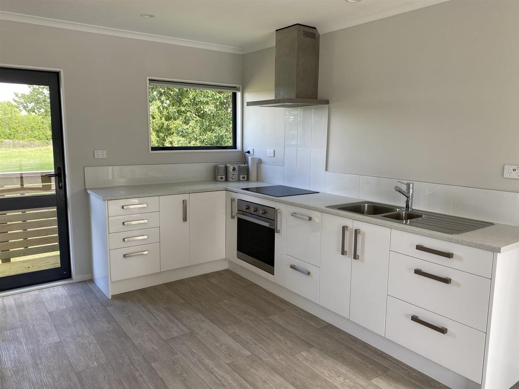 613B Te Puke Highway, Te Puke, Te Puke - Carousel 2
