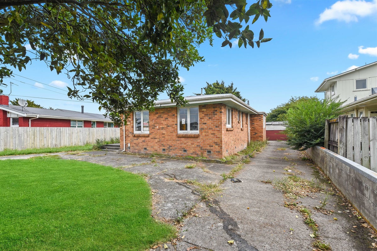 239 Tramway Road, Enderley, Hamilton - Carousel 2