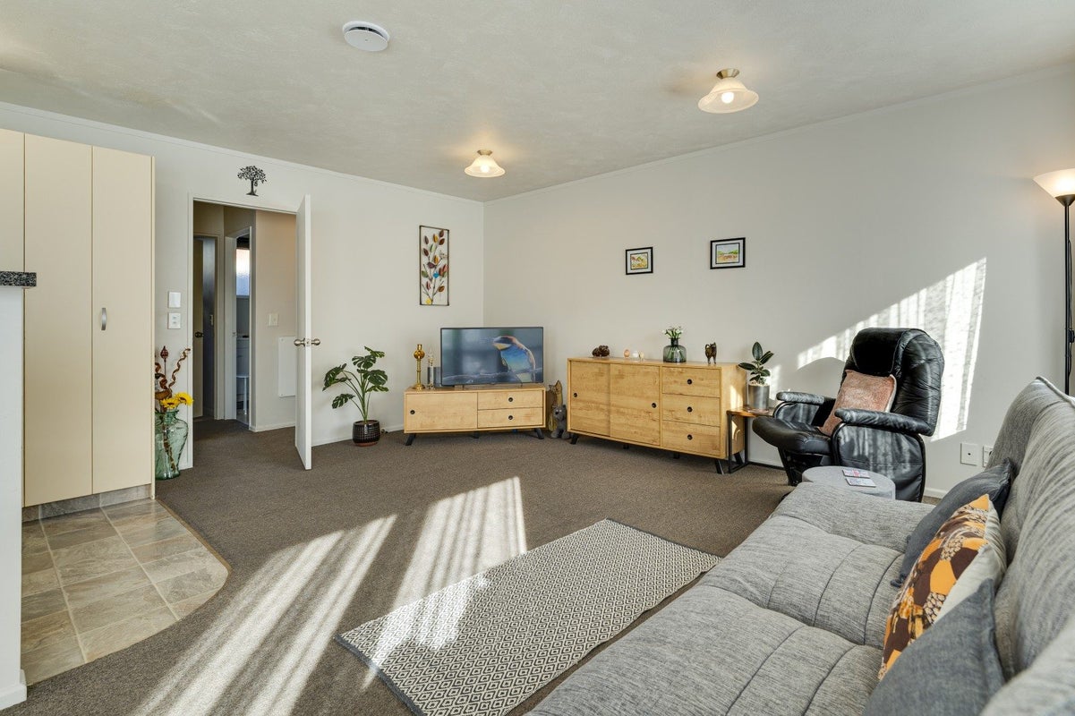 2/155 Waimea Road, Nelson South, Nelson - Carousel 1