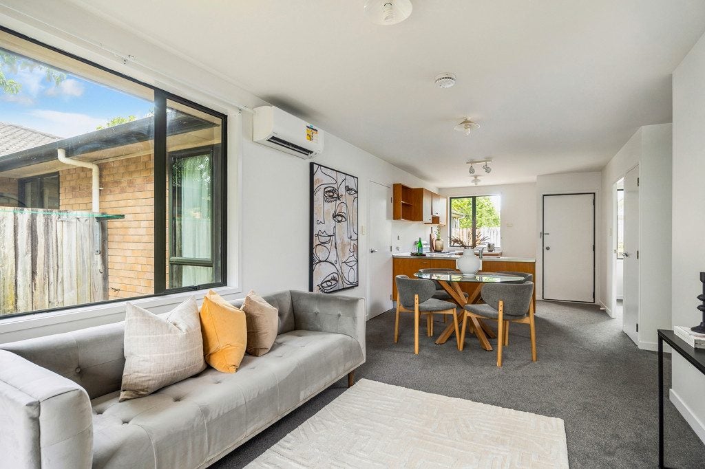 42A Willcott Street, Mount Albert, Auckland - Carousel 1