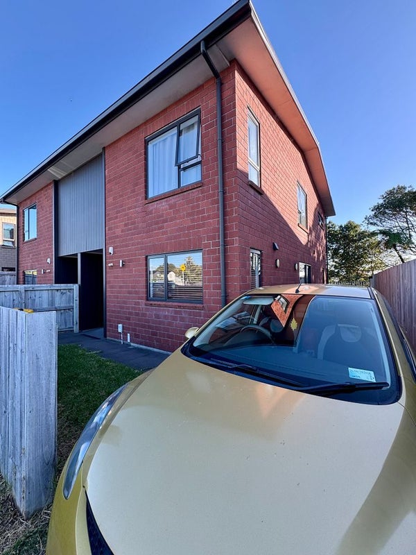 95 Banks Street, Marfell, New Plymouth - Carousel 2