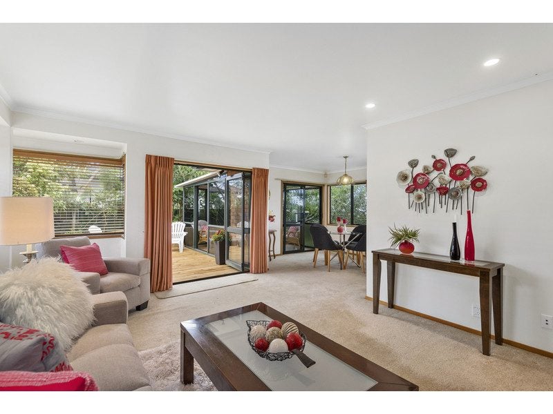 2/61 Donovan Street, Blockhouse Bay, Auckland - Carousel 2