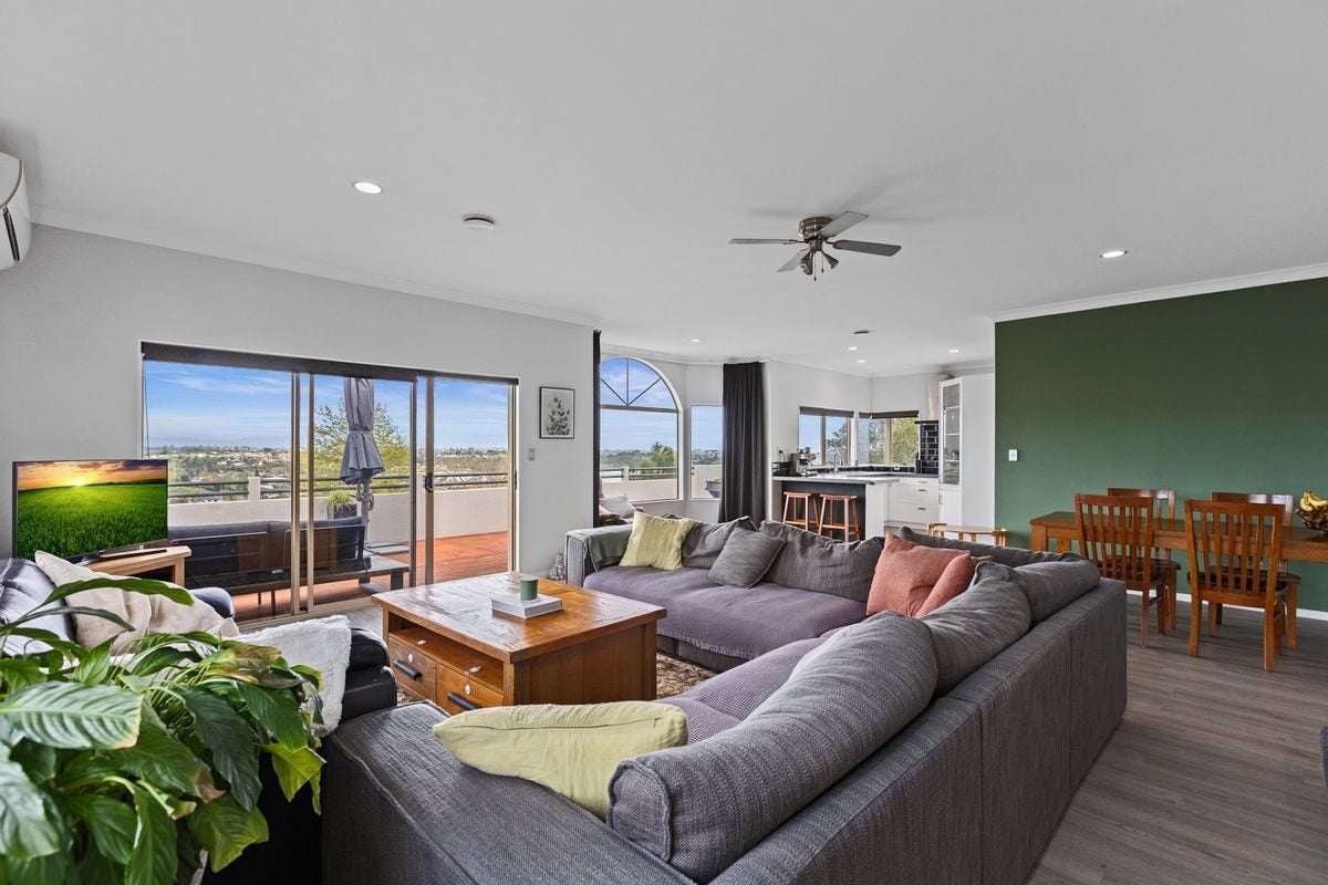 23 Finlayson Place, Welcome Bay, Tauranga - Carousel 1