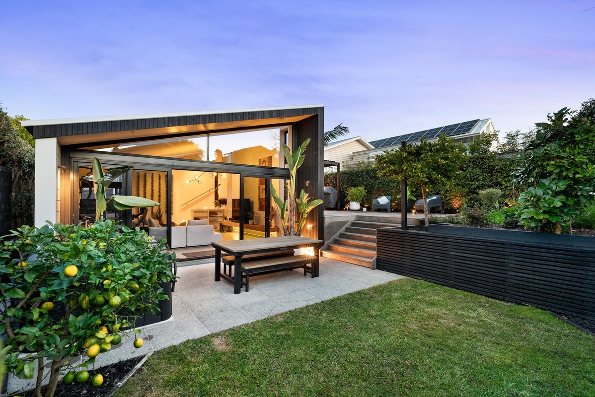 46 Cumberland Avenue, Westmere, Auckland - Carousel 2