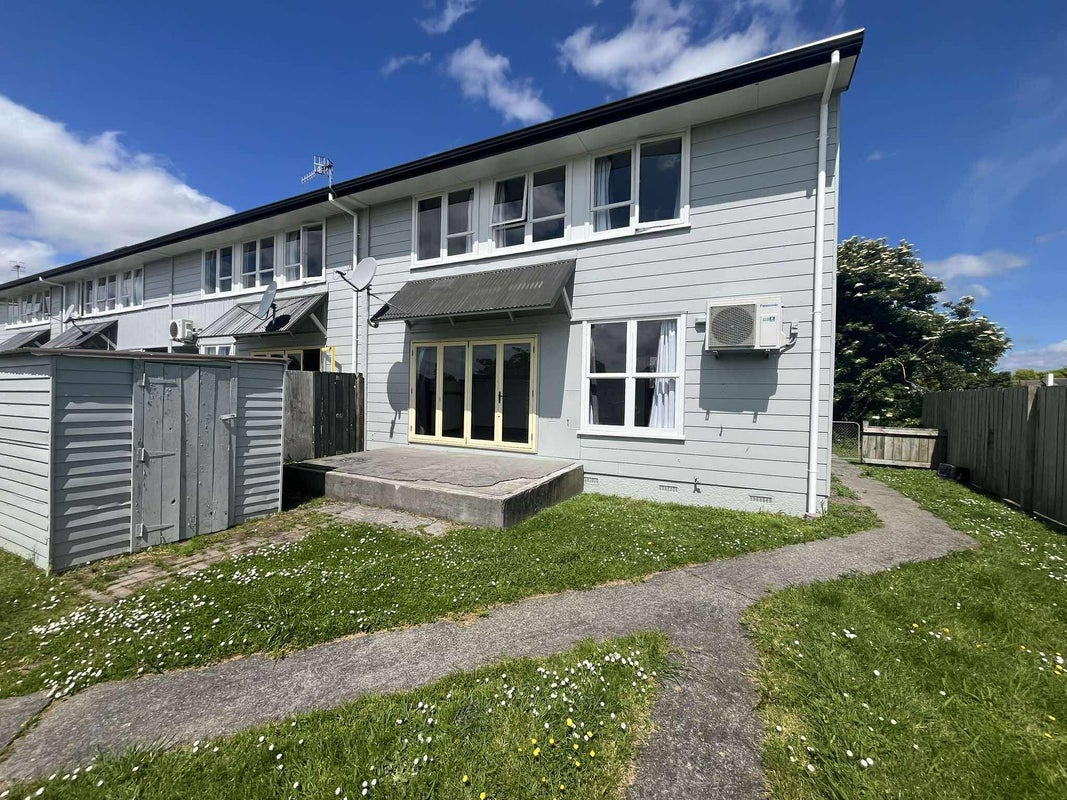 29 Raleigh Street, Awapuni, Palmerston North - Carousel 2