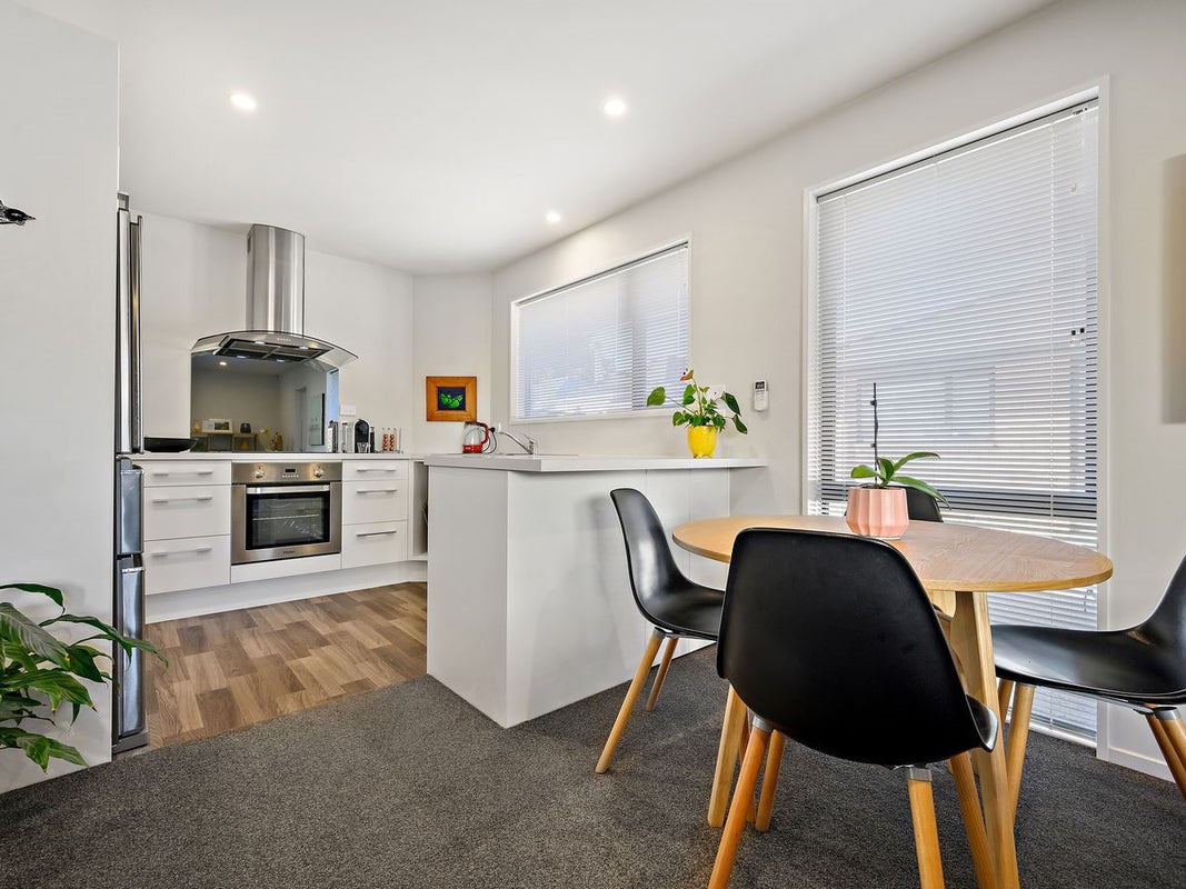 19B Walpole Street, Waltham, Christchurch - Carousel 2