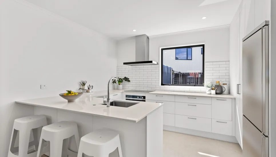 16 Hema Road, Hobsonville, Auckland - Carousel 2