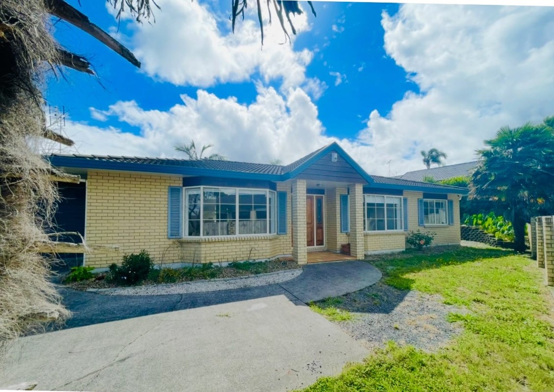 53 Stratford Road, Manurewa, Auckland - Carousel 1