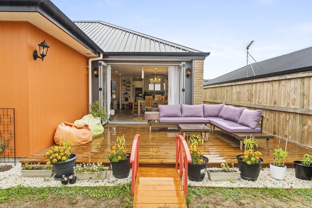 4 Te Tiireke Drive, Glenview, Hamilton - Carousel 2