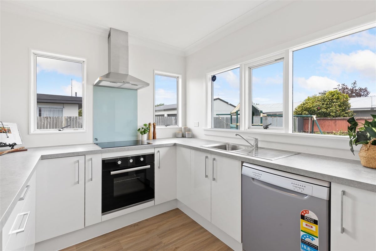 304 Wainoni Road, Avondale, Christchurch - Carousel 2