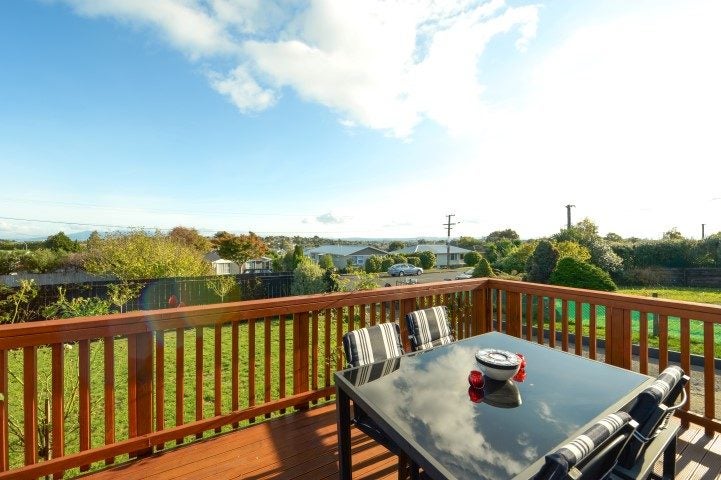 6 Waimarie Street, Nawton, Hamilton - Carousel 2