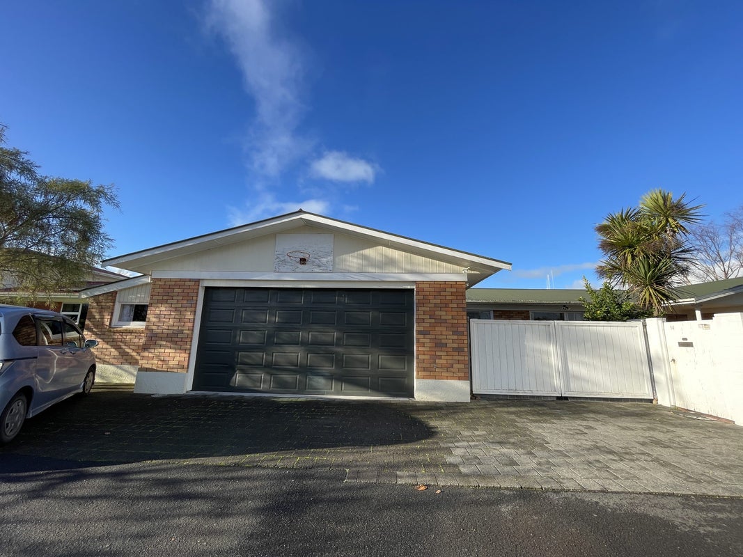 14 Ashbury Avenue, Silverdale, Hamilton - Carousel 18