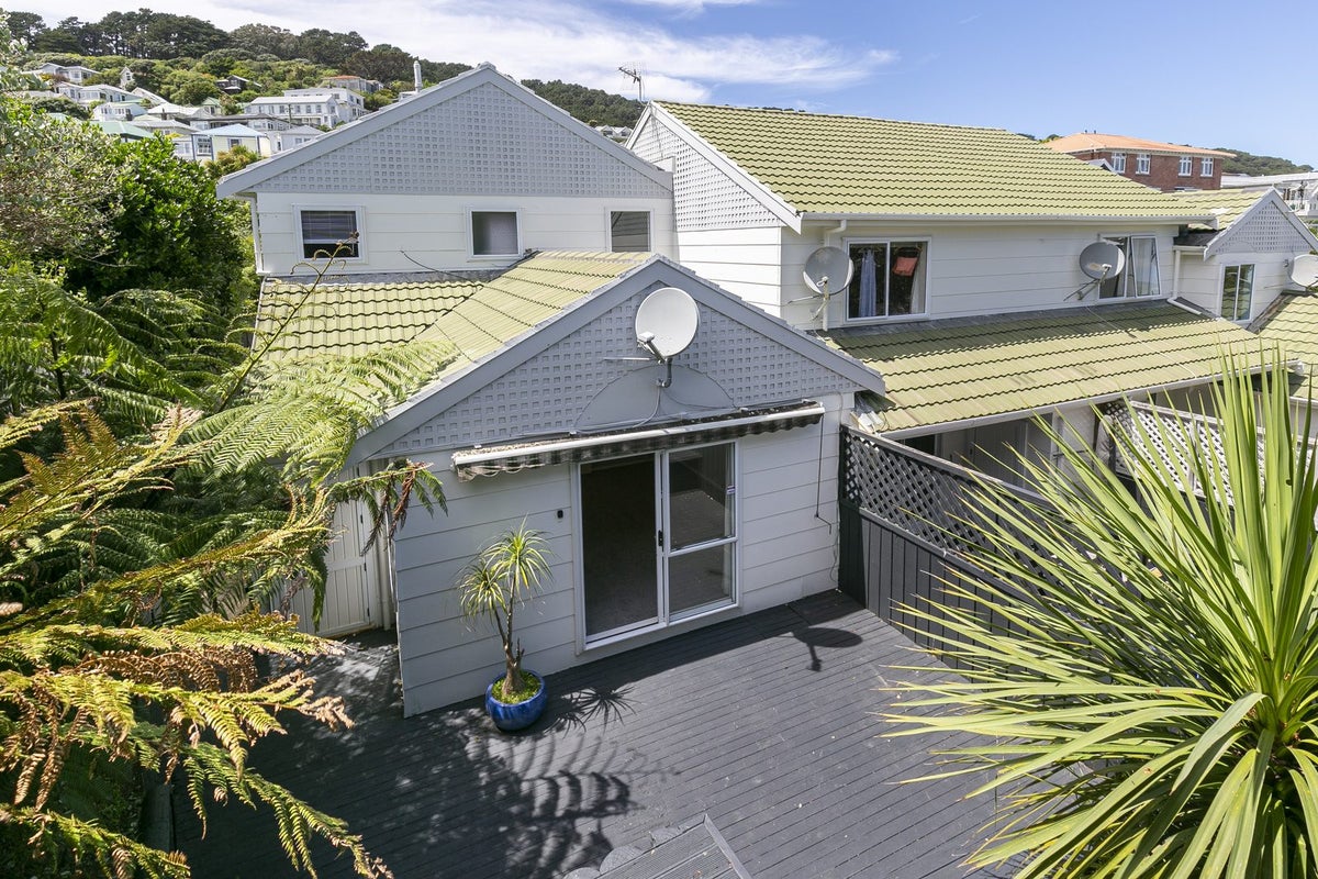 5E Duke Street, Mount Victoria, Wellington - Carousel 11