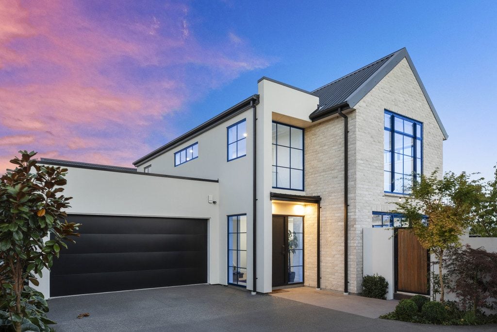 17 Kirkwood Avenue, Upper Riccarton, Christchurch - Carousel 1