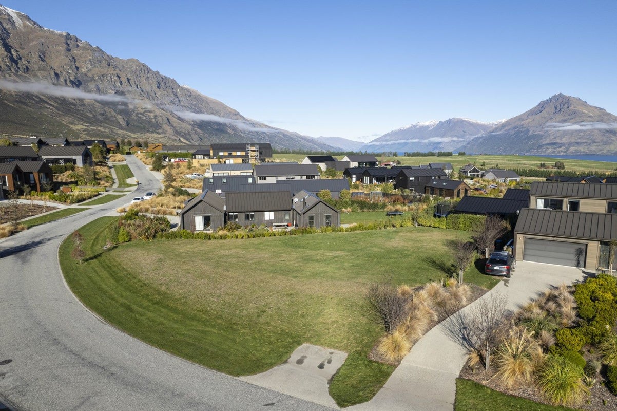 4 Hackett Road, Jacks Point, Queenstown - Carousel 11