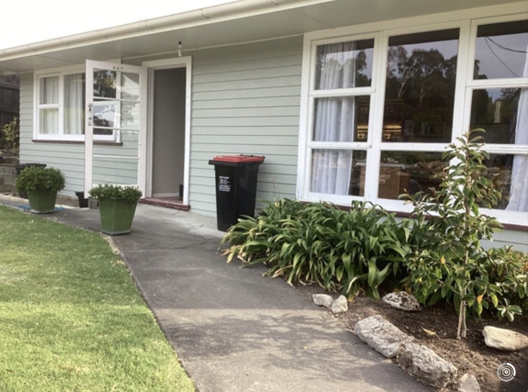 2A Selwyn Road, Havelock North, Havelock North - Carousel 1