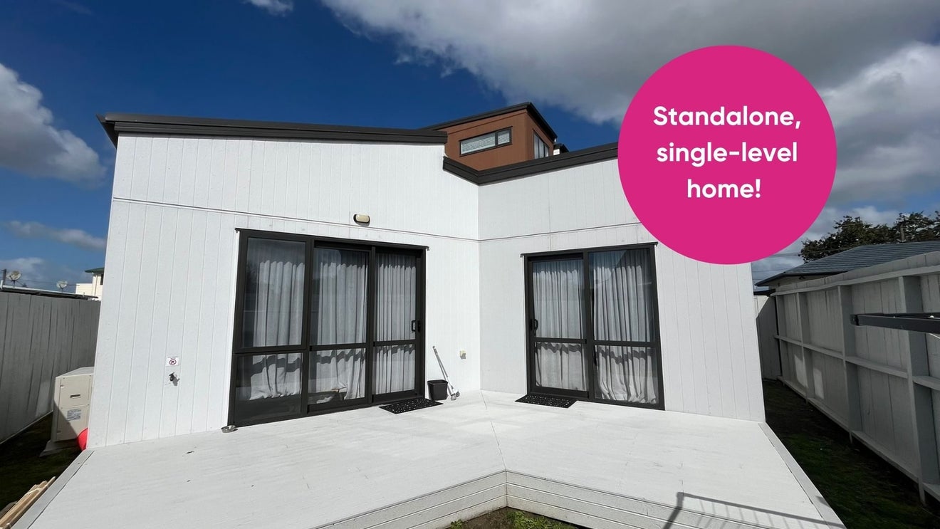 8/3 Abbotleigh Avenue, Te Atatu Peninsula, Auckland - Carousel 8