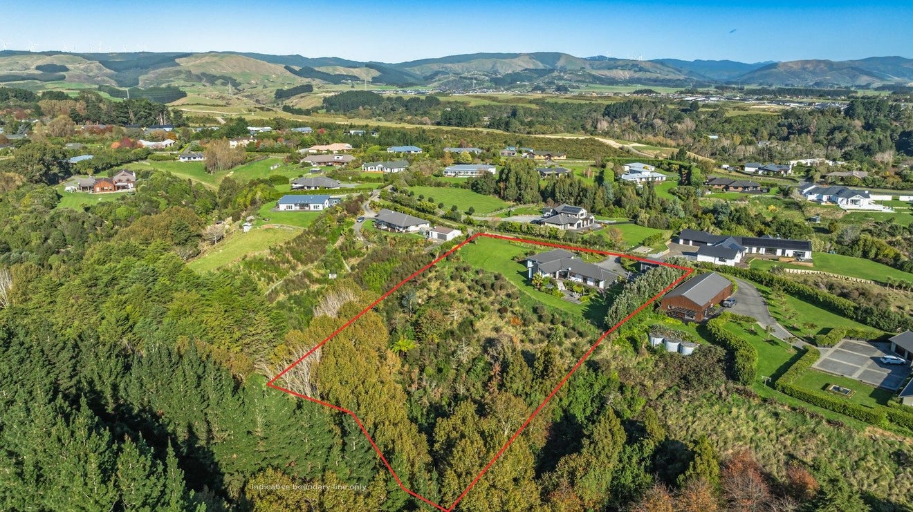 69 POLSON HILL DRive, Aokautere, Palmerston North - Carousel 30