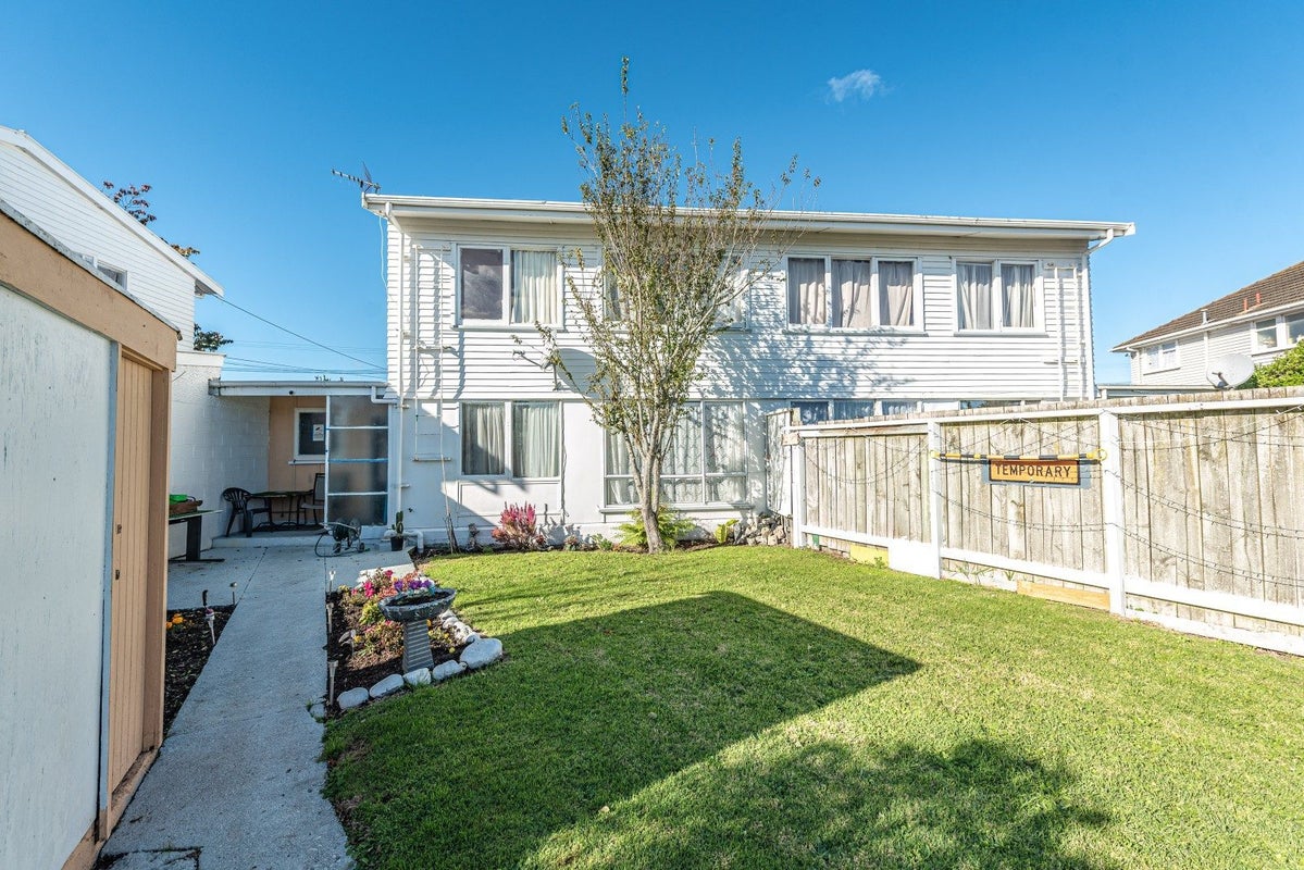 95 and 97 Talbot Street, Whanganui East, Whanganui, Manawatu / Whanganui - Carousel 2