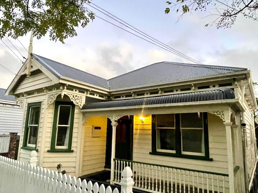 38 Burnley Terrace, Mount Eden, Auckland - Carousel 21