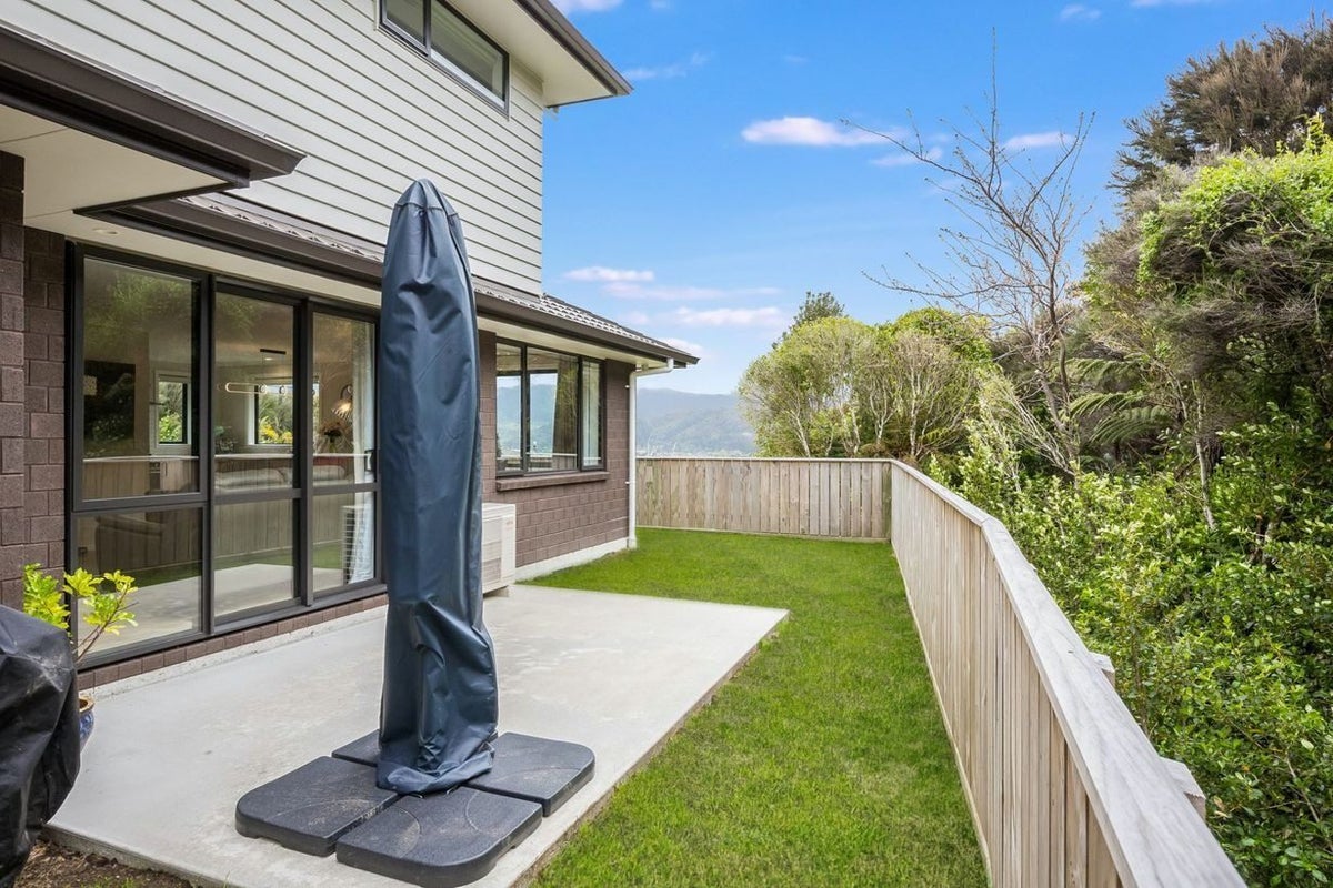 13 Cosgrove Rise, Riverstone Terraces, Upper Hutt - Carousel 14