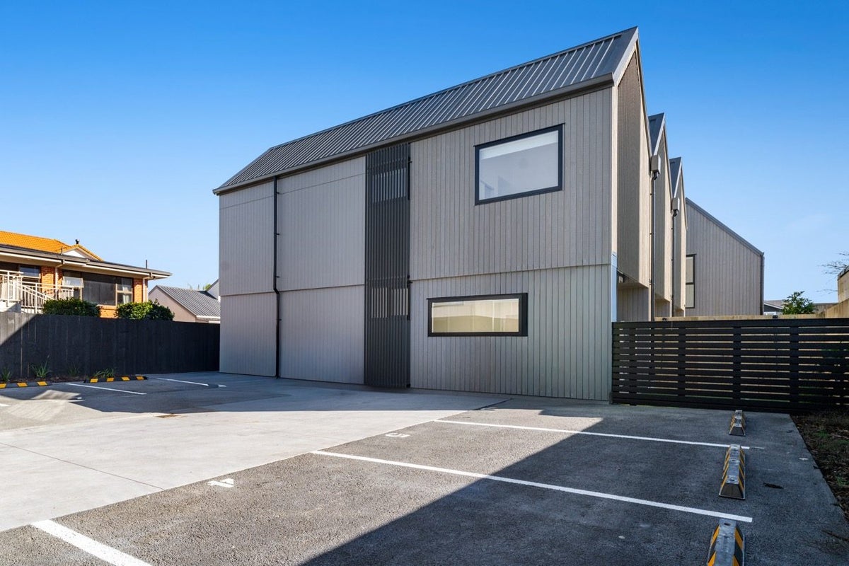 3/34 Briarley Street, Tauranga South, Tauranga - Carousel 23