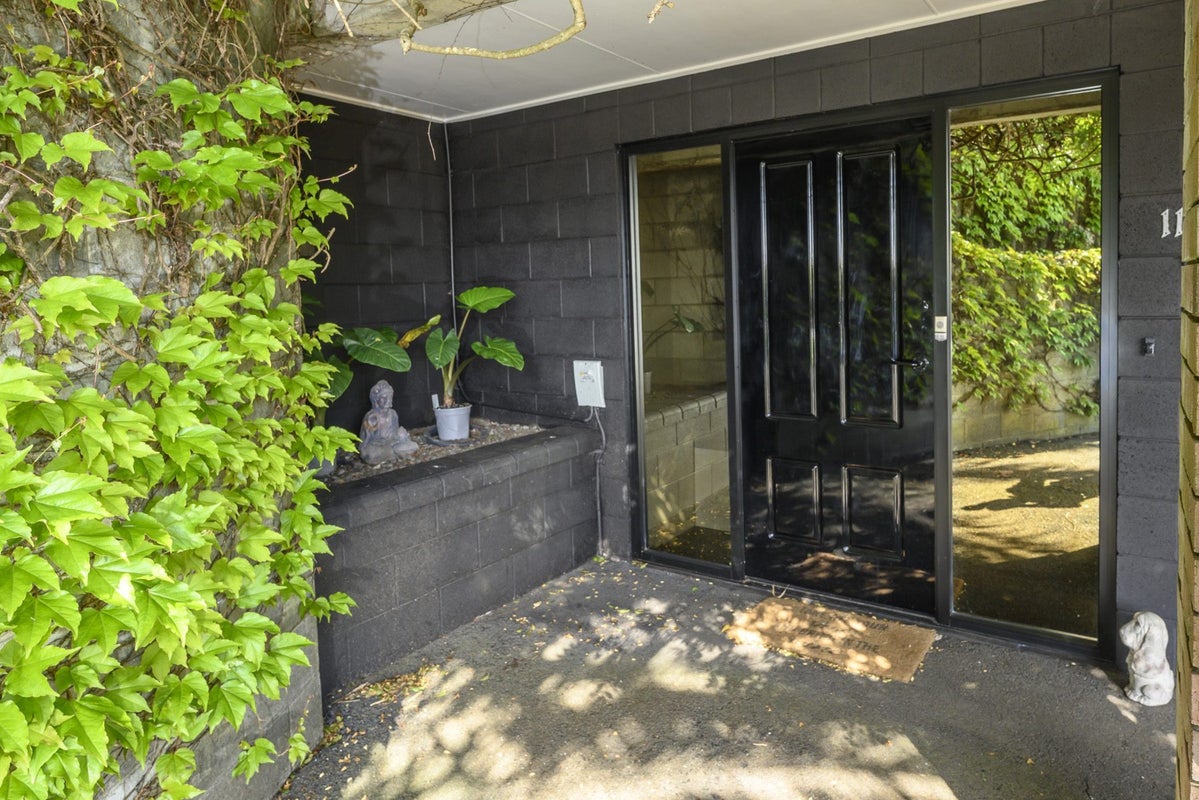 11D Redwood Crescent, Hurdon, New Plymouth - Carousel 2
