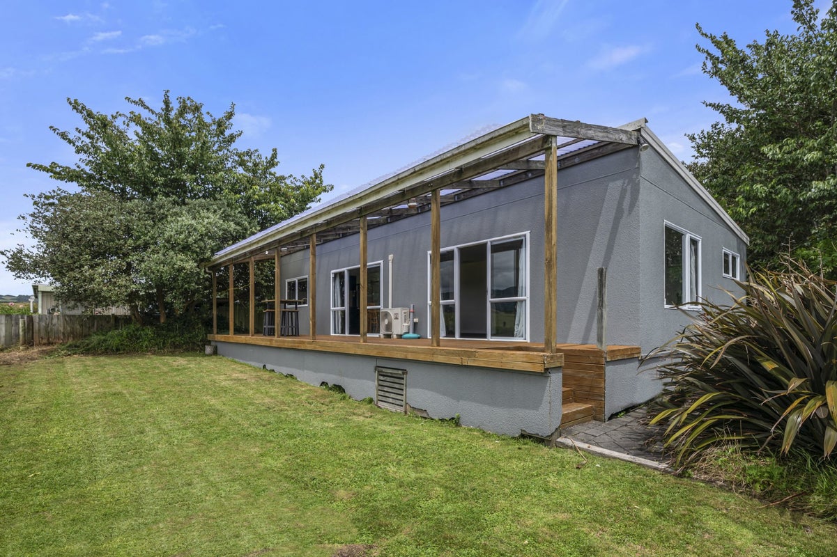 8A Coulter Road, Owhata, Rotorua - Carousel 1