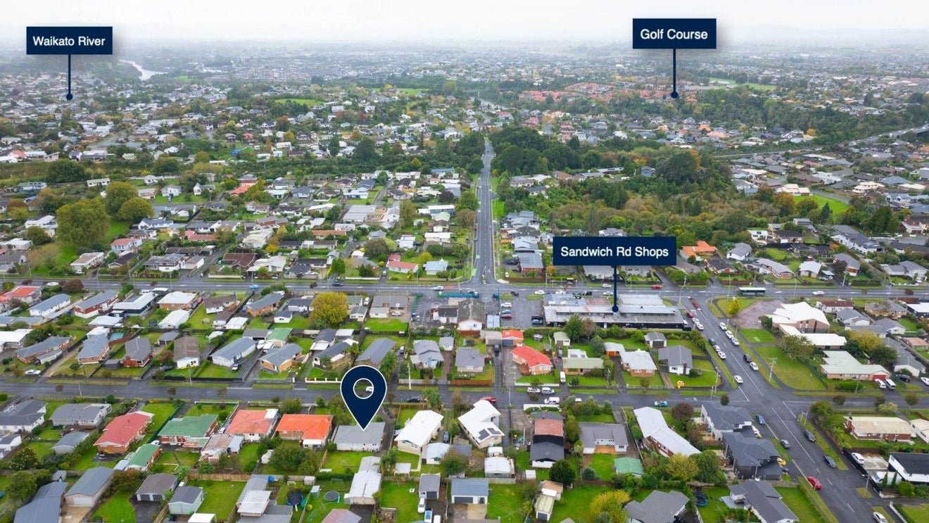 33 English Street, St Andrews, Hamilton - Carousel 2