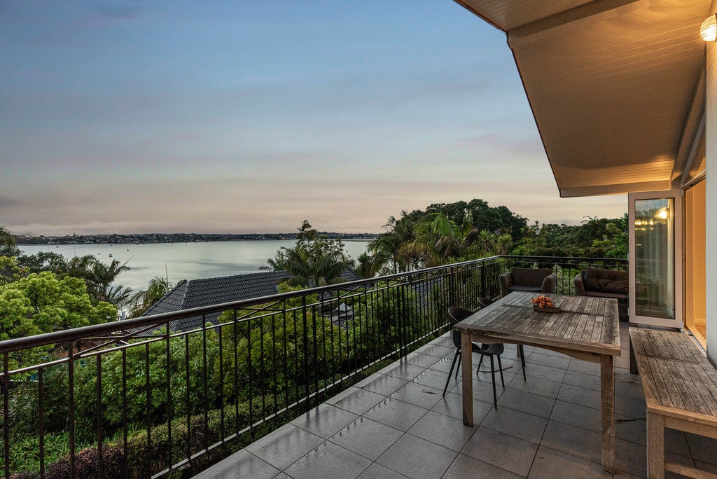 365 Riddell Road, Glendowie, Auckland - Carousel 2