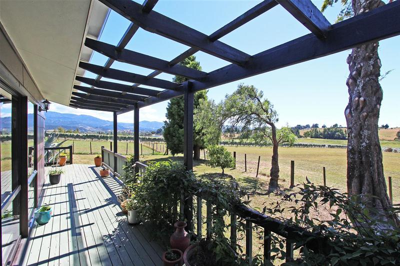 99 Flett Road, Lower Moutere - Carousel 2