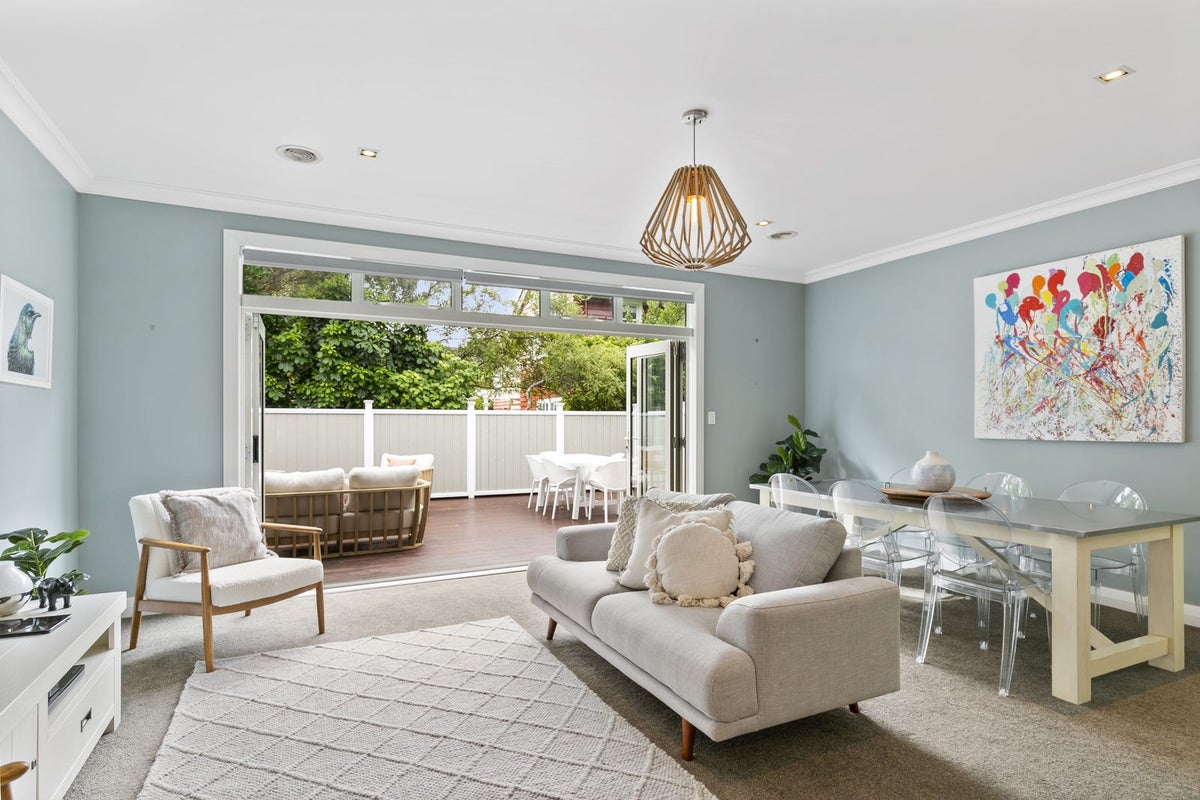 49A Ganges Road, Khandallah, Wellington - Carousel 2