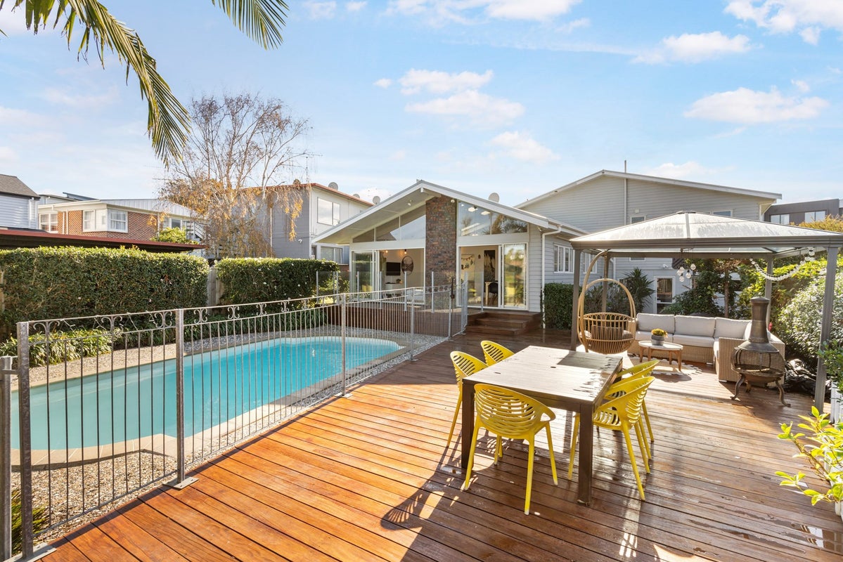 19 Wendover Road, Glendowie, Auckland - Carousel 2