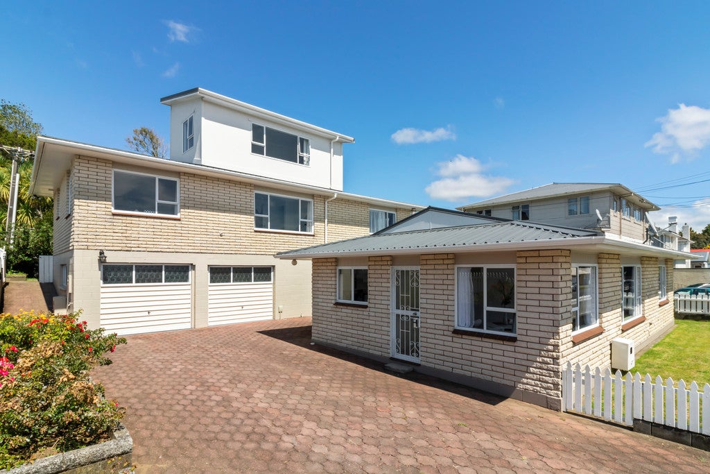 21 Bulteel Street, New Plymouth, New Plymouth - Carousel 1