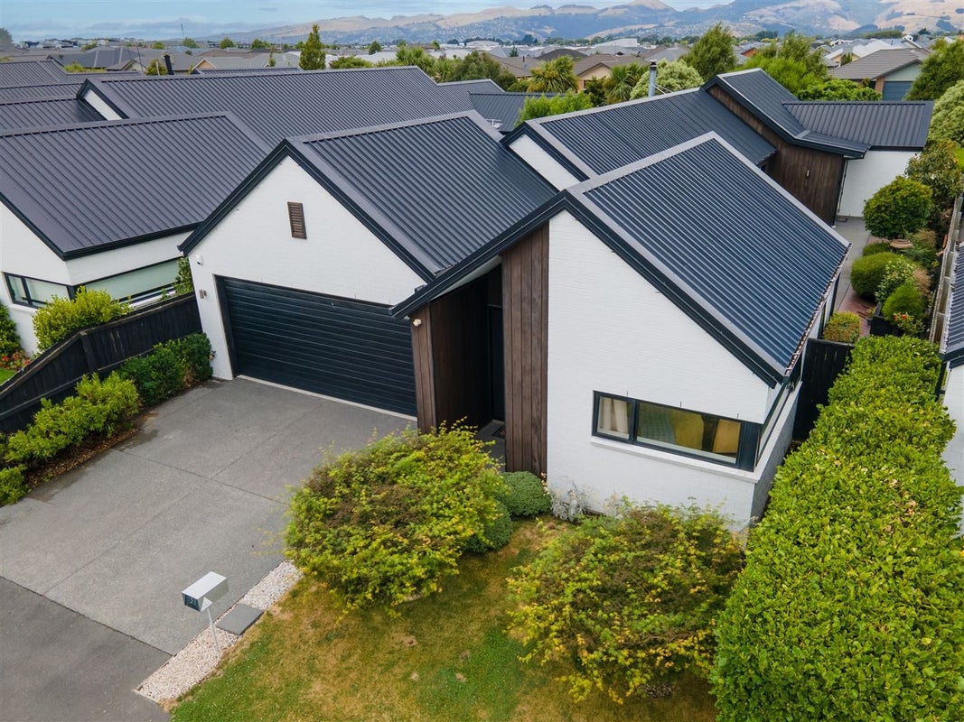 31 Gallaghan Close, Wigram, Christchurch - Carousel 2