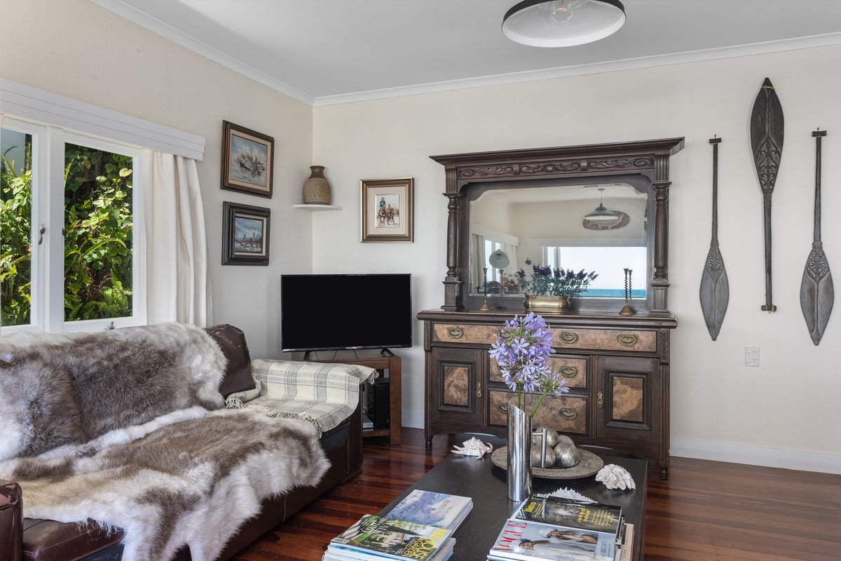 88 Pohutukawa Avenue, Ohope, Ohope - Carousel 15